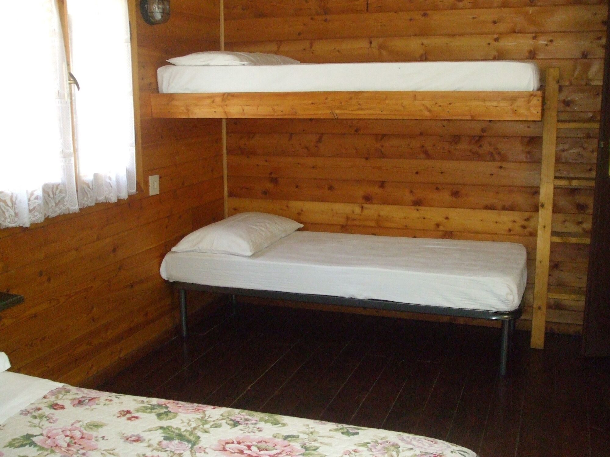 Camping Azzurro Браччано Экстерьер фото